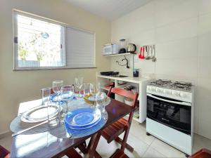 Casa 10 min do centro com wifi e garagem