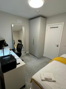 Cozy Coastal Home Bettystown