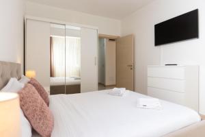 Touch and Go Apartment near Bucharest Airport