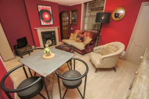 Pelham Boutique House