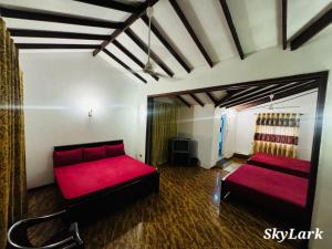 SkyLark Guest House
