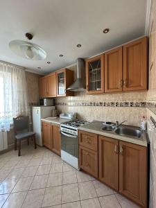 Апартаменти Кравчука, 34а, Порт Сіті