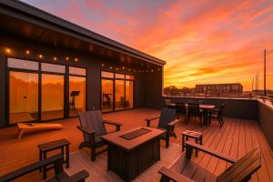 East Nash Condo 13 mins from Broadway