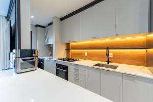 Apartamento 2 suítes com piscina em Canto Grande Bombinhas SC