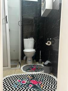 شقة مريحة في قلب المدينة