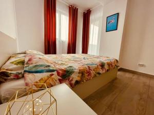 BELVEDERE city view Studios & Apartments with free parking & gym