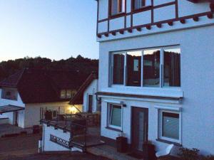 Apartment Eifelglück with roof terrace