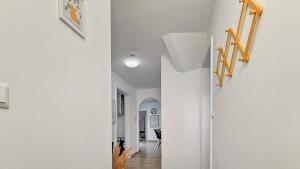 Heaven Suite with 4 Bedrooms a furnished Kitchen and Balcony