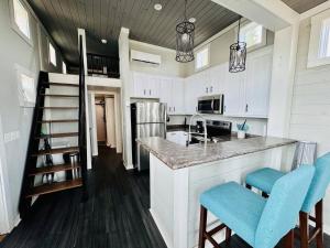 Little House of the Flying