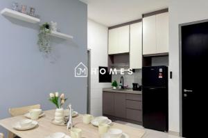 C180 Trader Park 3Room Balcony Free Parking #C13