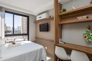 All You Need - apto 711