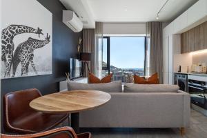Cape Town 1 Bedroom Haven with perfect views.