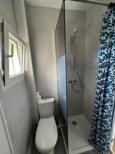 Studio 3rd floor balcony wifi in Gréoux-les-Bains