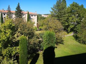 Studio 3rd floor balcony wifi in Gréoux-les-Bains
