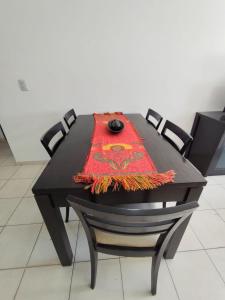 luminoso depto con balcon a cuadras del centro