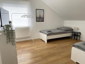 Moderne Unterkunft mit 5 Betten in Pfaffenhofen-Baden-Württemberg