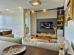 CURTA! |163| Charmoso frente mar | Barra Sul