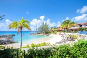 Casa Luna 15 - Gated Seaside Village with Shared Pool, Jacquzi, & Beach Cove