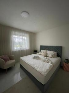 Bývaj u Mari v mestskom parku s bezplatným parkovaním