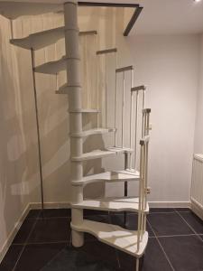 Giovanni duplex european quarter