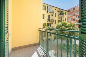 Central Milan Apartment - 10 min Duomo