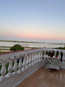 Cabañas Mar Chiquita frente la laguna