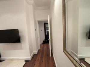 Discover London Central 2 Bedroom in Kensington
