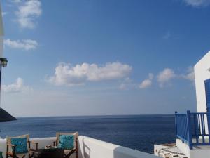 Delfini Sifnos Greece