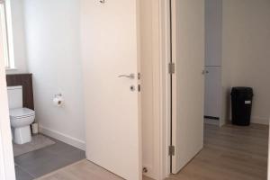 Cosy Family House in Canning Town London