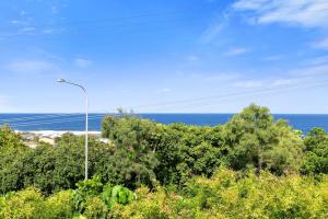 1BR Coastal Escape Studio Walk to Peregian Beach