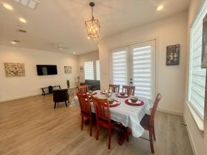 Beautiful Townhome near Downtown HTX and Med Center