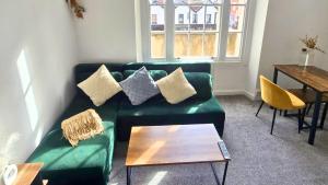 City Chic Stay in Bristol