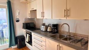 Urban Oasis Stylish Boho Flat in Bristol