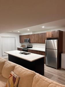 Entire 3 bedroom townhouse