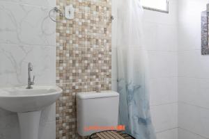 Suite em Macae com vista lago e piscina