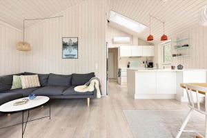 6757 Hasle - Skovtoften 16