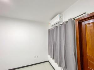 Aptos com 2 quartos próximos à praia de Taperapuã