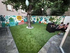 El Jardín Del Cerezo