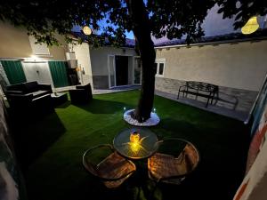 El Jardín Del Cerezo