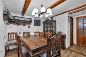 Chalupa pod Mariánskou horou