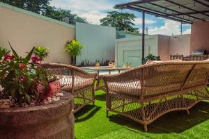 Vacation Home with Pool Quepos