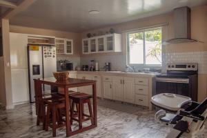 Vacation Home with Pool Quepos