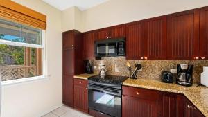 Welcome to Waikoloa Village Enjoy beach pool close to beach I-23