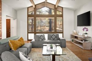 High Pines Lodge - 4hvězdičkové hotely ve městě Flagstaff