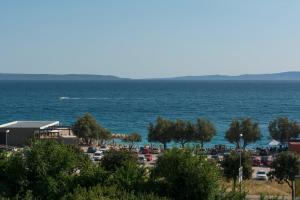 Luxury Rooms Near the Beach3