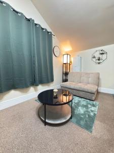 The Modern Nest by station