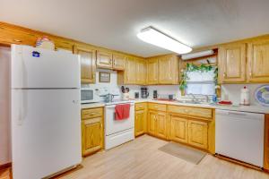 Cozy Fort Cobb Home Rental Near Lake Access!