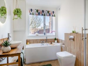 Tower View - Uk48126