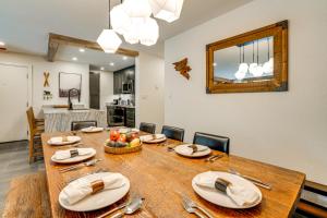 Family-Friendly Condo with Mtn Views in Keystone!