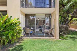 Kamaole Sands 1101 · KAS 1101 Updated Beachy Chic 2BD Across Bea
